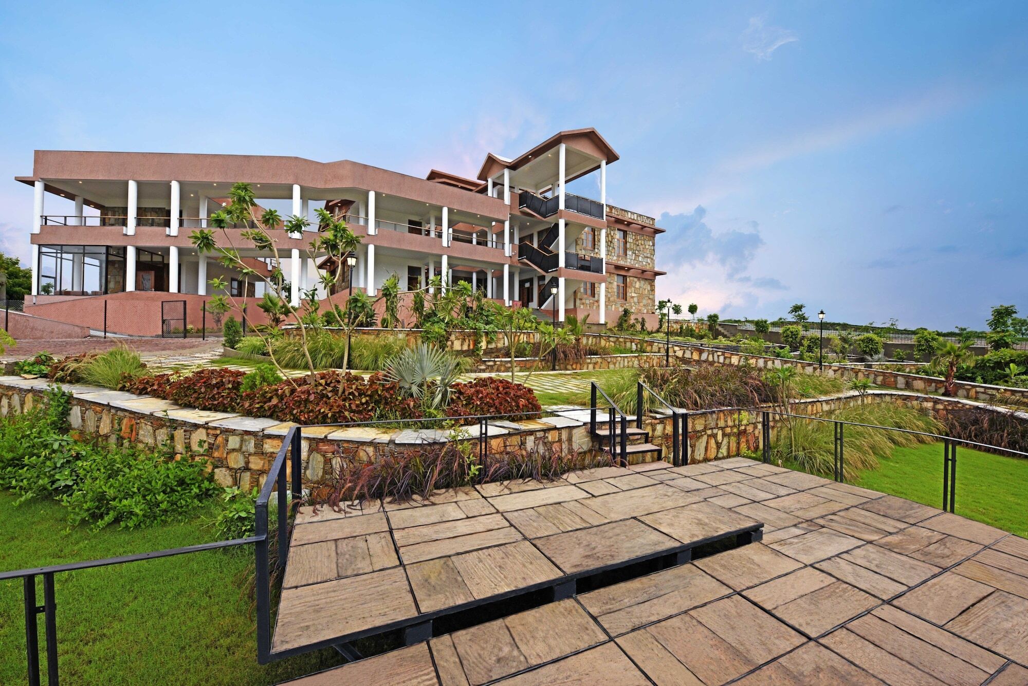 Nāi Palm Valley Svasti Resort מראה חיצוני תמונה